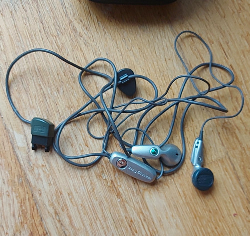 Original sony ericsson headset - original,